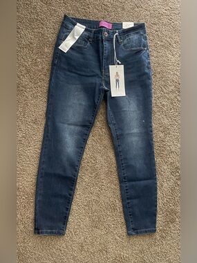 NWT Telepatía Low Rise Skinny Jeans - Dark Wash - Juniors Size 9/29